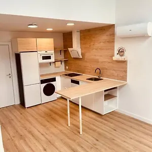  Apartamento Loft 007 Con Jardin, Piscina, Garaje Y Netflix